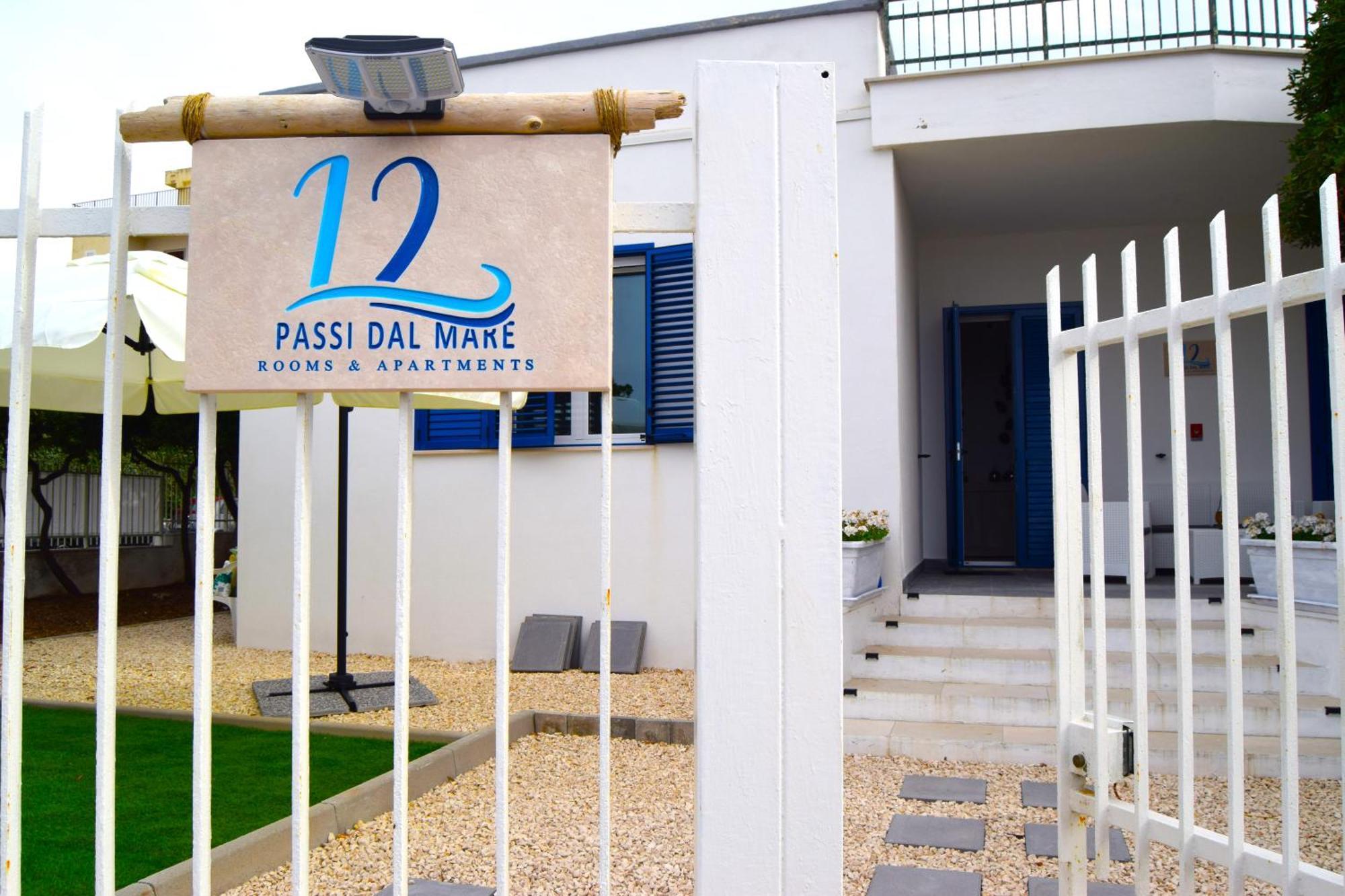 12 Passi Dal Mare Hotell Bari Exteriör bild