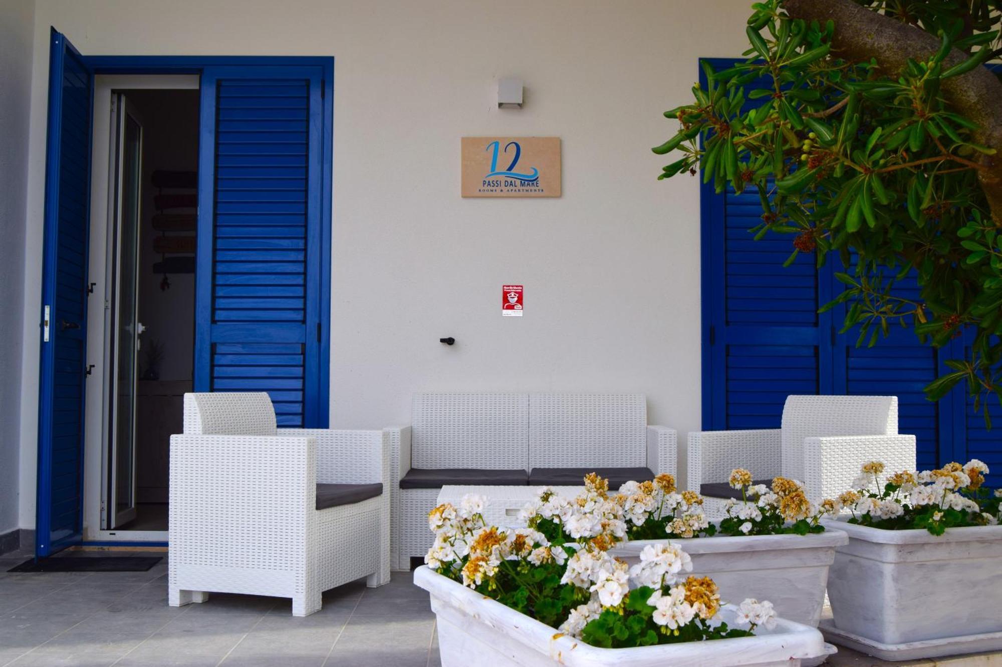 12 Passi Dal Mare Hotell Bari Exteriör bild